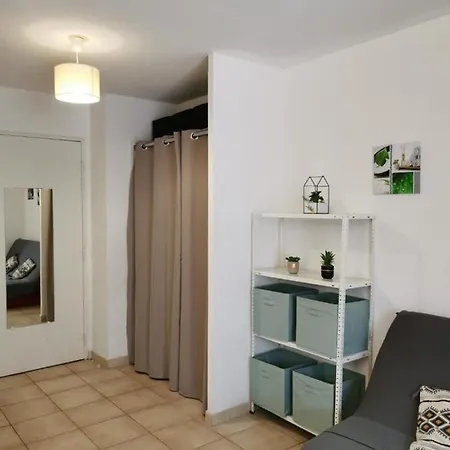 Charming And Bright Studio In Nice Nice