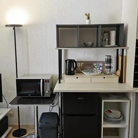Charming And Bright Studio In Nice Nice